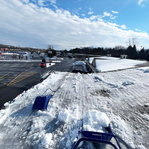Commercial Roof Snow & Ice Removal Services near me Syracuse Manlius Camillus Central New York
